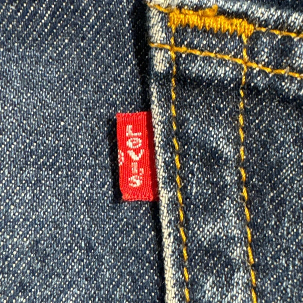 Levis no rips